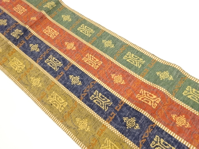 縞に幾何学模様織出し名古屋帯